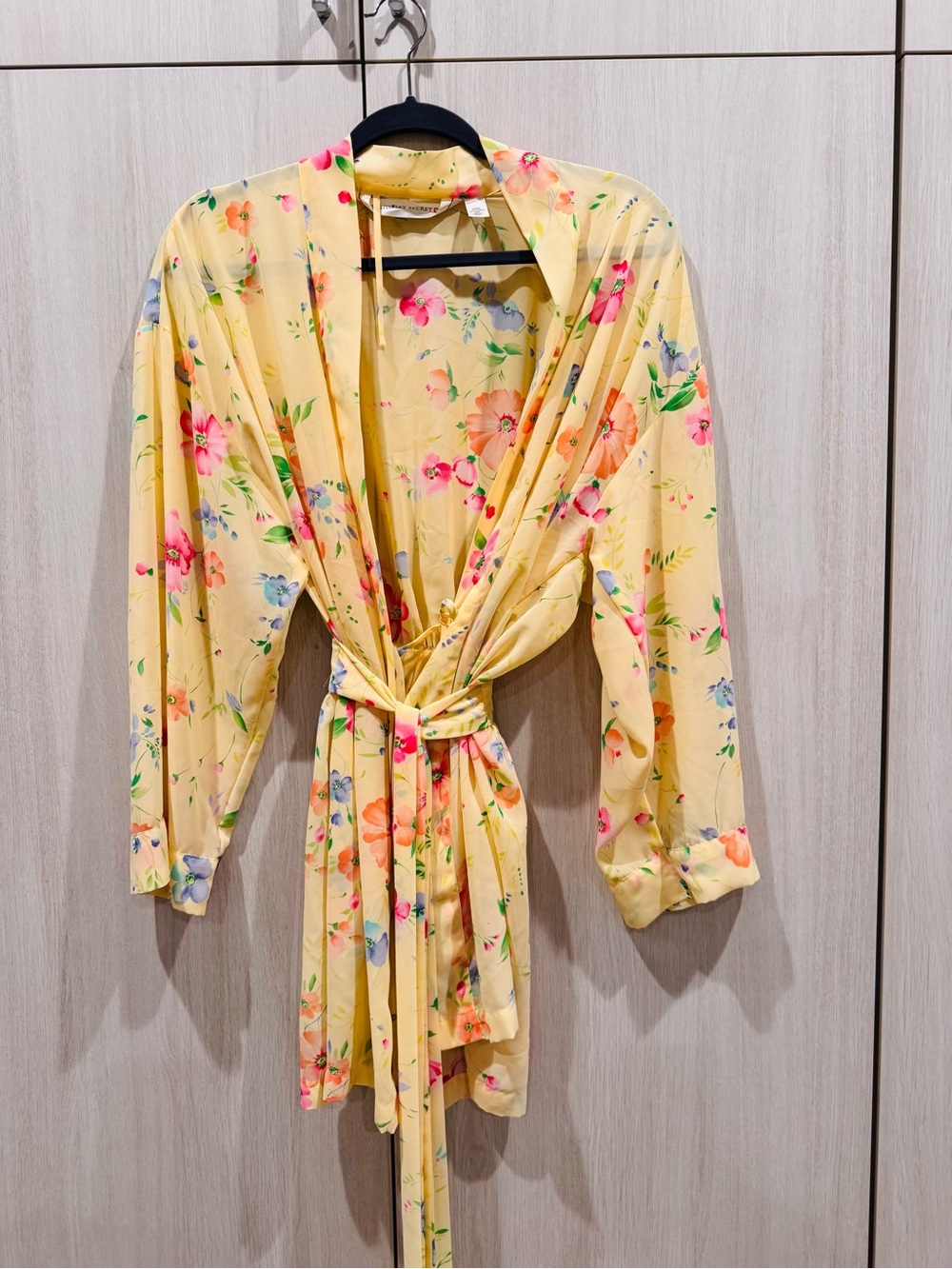 Victoria's Secret Vintage Yellow Floral Wrap Robe